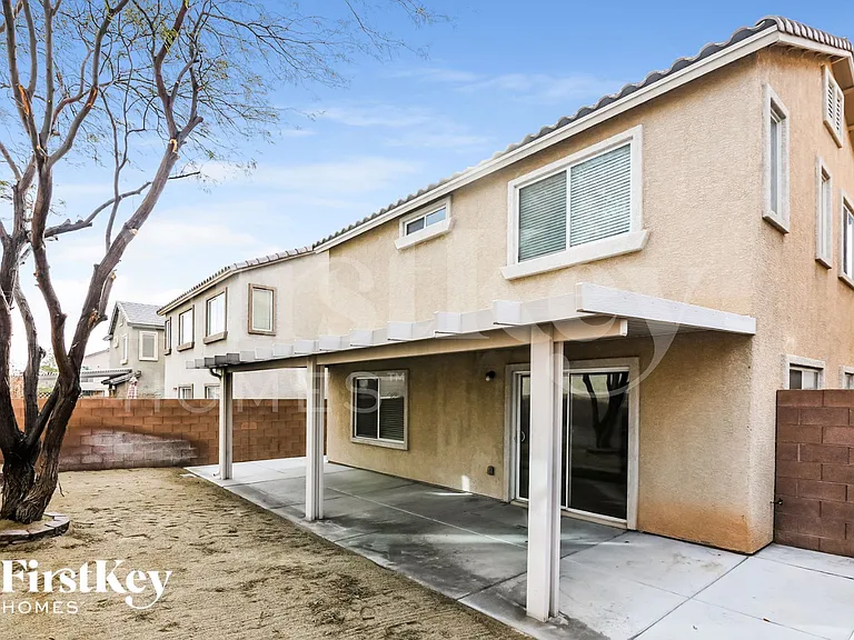 6422 Fulton Meadows Ave — Photo 15