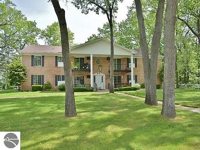741 Indian Trail Blvd APT 7 photo 1
