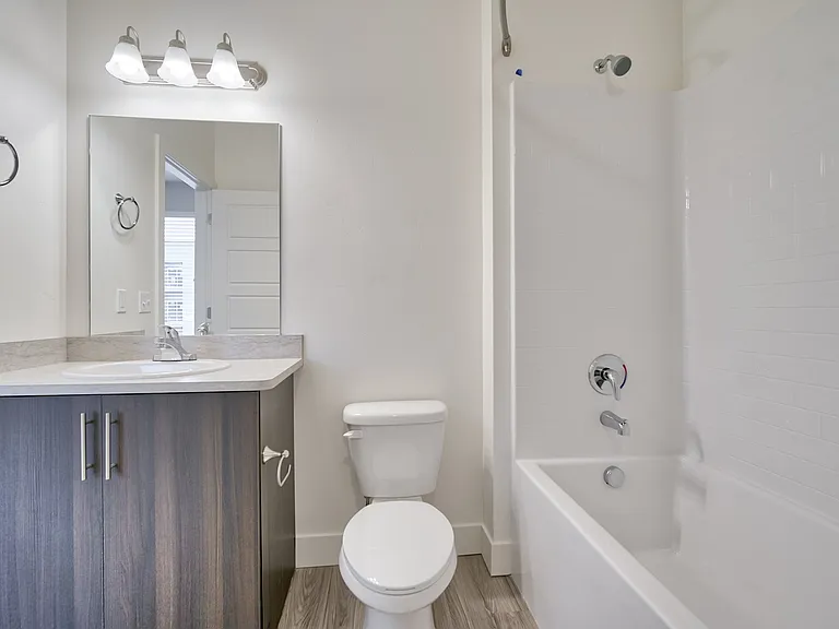 Eden Apartments — Photo 20