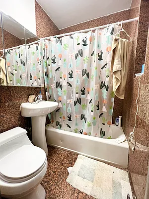 Rented by Bond New York | media 10