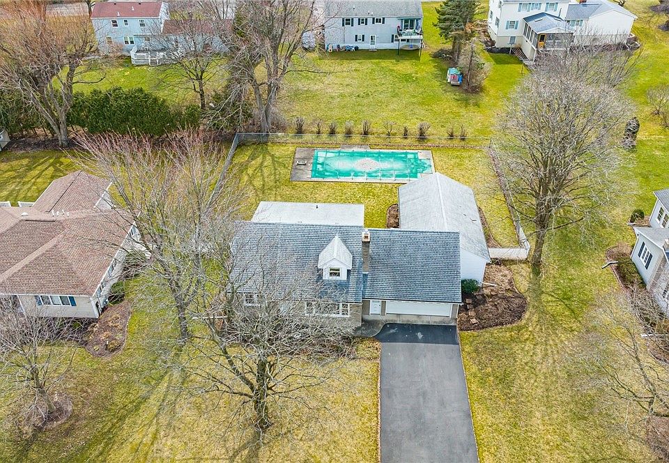 136 Lincoln Rd, Newark, NY 14513 Zillow