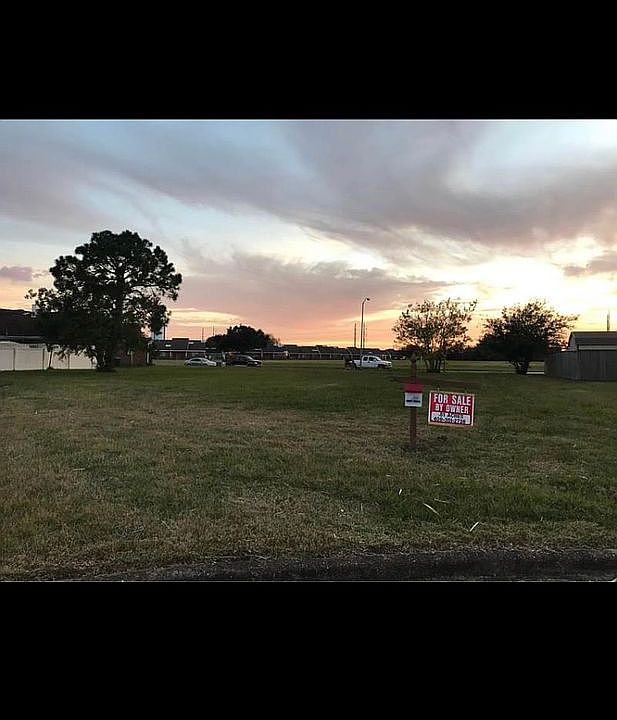 2nd image of 4406 Jasonwood Ct