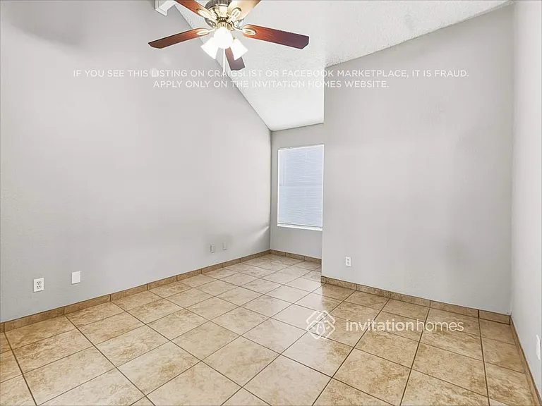 2142 W Monona Dr — Photo 10