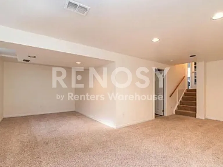 5452 Blackhawk Rd — Photo 36