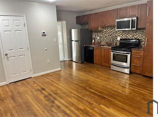 1913 Rosedale St NE #2, Washington, DC 20002