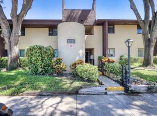 10755 Village Club Cir #202, Saint Petersburg, FL 33716