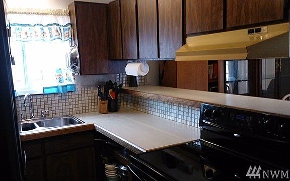 4th image of 6615 E J St