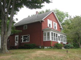 22 Glen Rd, Cranston, RI 02920