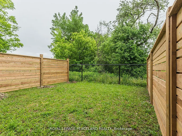 41 Dariole Dr — Photo 6