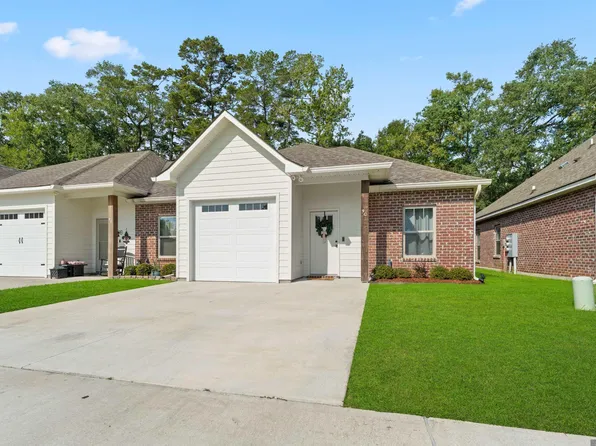 9900 Country Club Dr #9C, Denham Springs, LA 70726