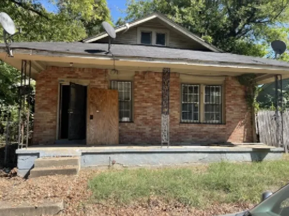 790 Richmond Ave, Memphis, TN 38106
