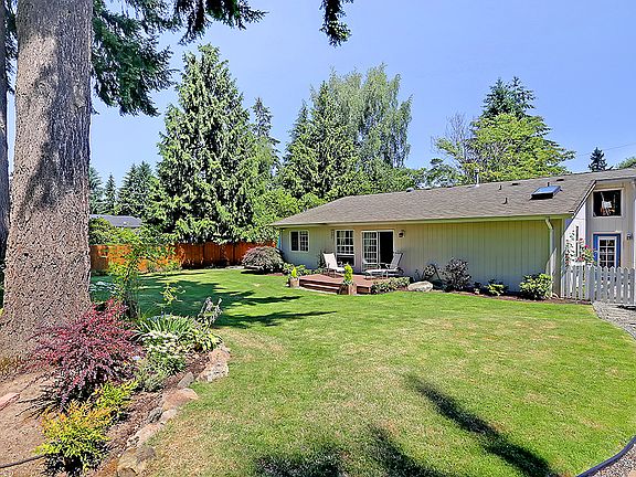 4th image of 3615 86th Ave SE