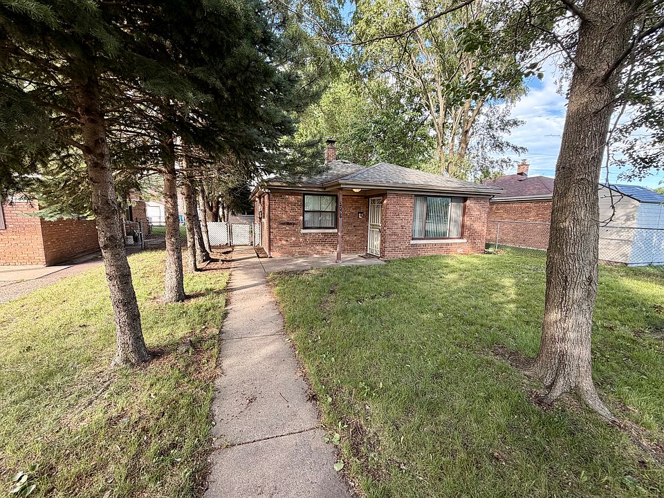 1st image of 3757 Henry Ave