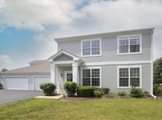 257 Grays Dr, Oswego, IL 60543