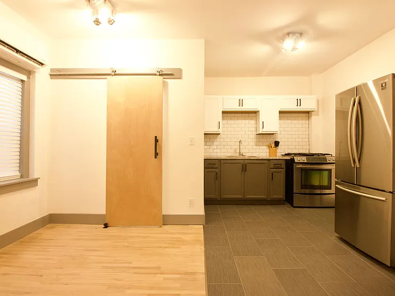 417 S Madison Ave #E — Photo 7