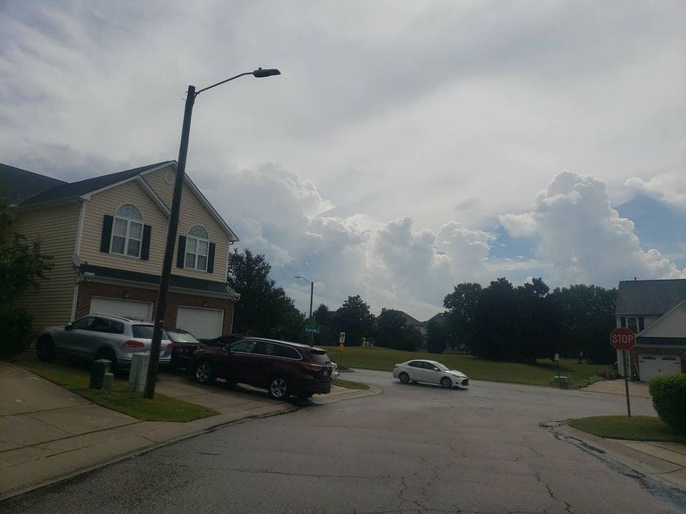 2nd image of 2021 Persimmon Ridge Dr