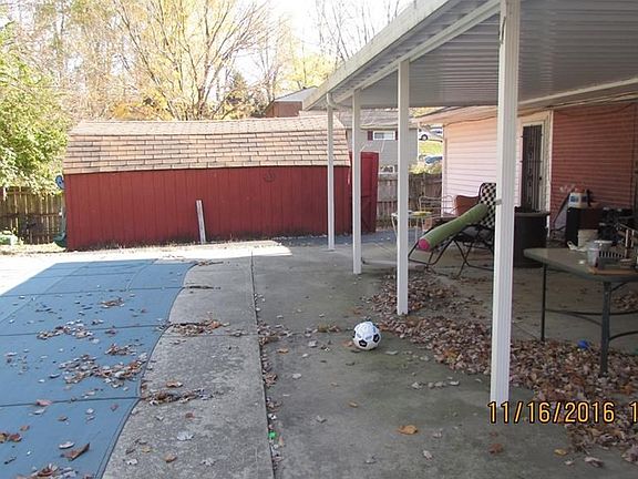4th image of 4084 Middlebrook Dr