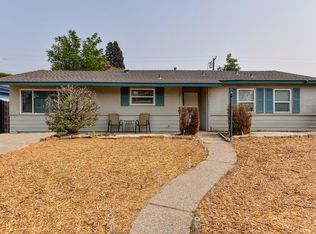 1200 Shadowglen Rd, Sacramento, CA 95864