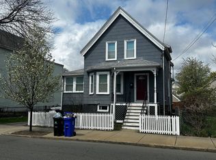 572 Lynn St, Malden, MA 02148