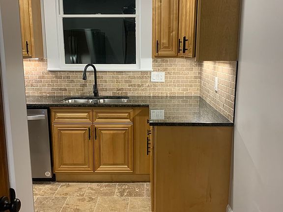 5th image of 34-36 W California Ave #Dd1431550