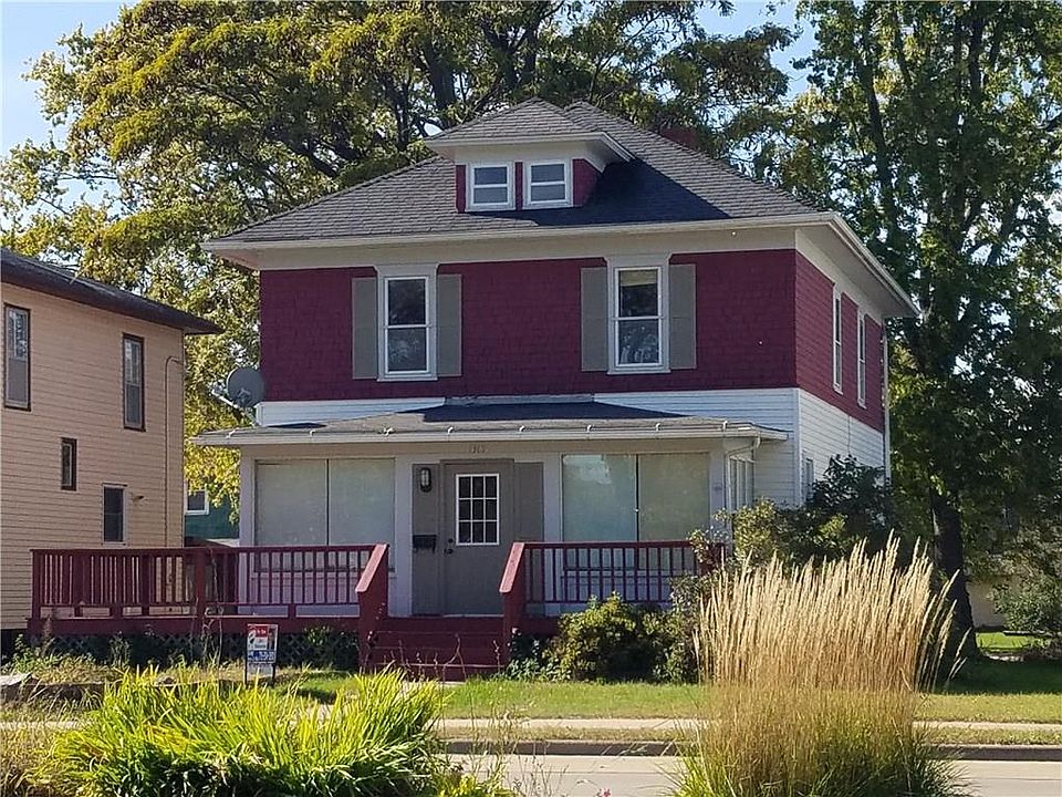 1st image of 1315 Superior Ave