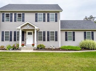 27 Furrowtown Rd, Westfield, MA 01085
