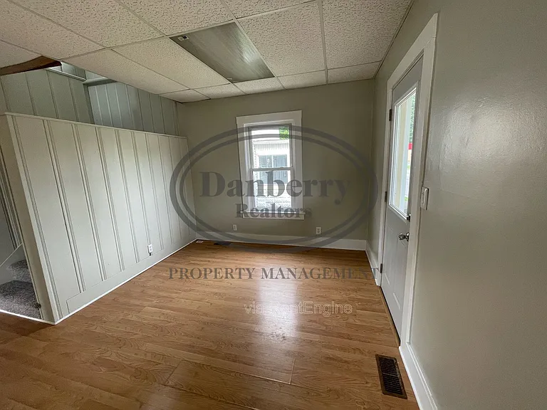 931 Tiffin Ave — Photo 15