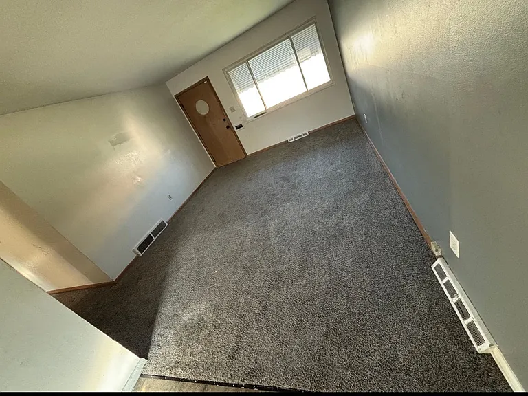 5074 Miller Ave — Photo 6