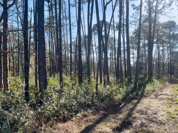 0 Beach St, Ocean Springs, MS 39564
