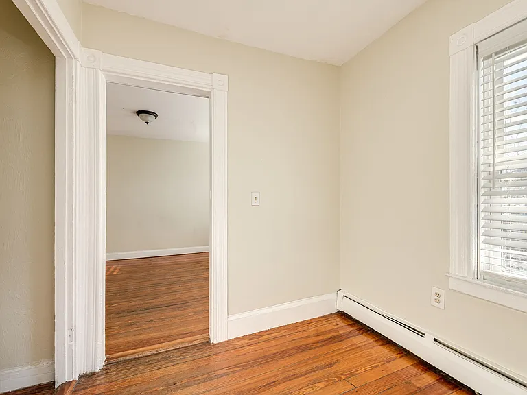 flex space room that leads to living room