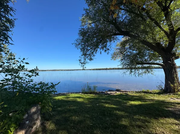 8045 Highland St, Levering, MI 49755