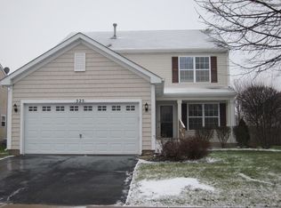 525 Meadow Ln, Harvard, IL 60033