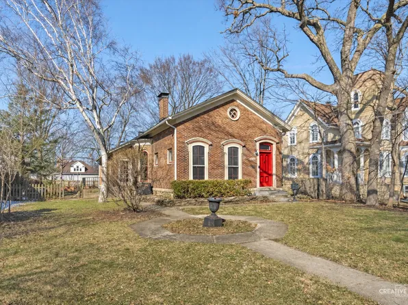 212 Arbor Ave, West Chicago, IL 60185