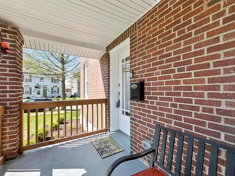 Have a coffee or drink on this porch!