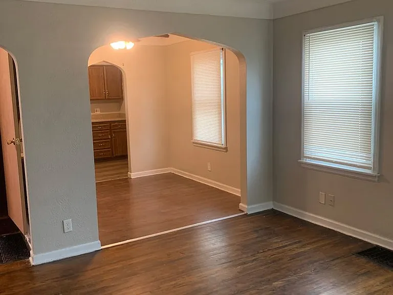 4239 Asbury Dr — Photo 26