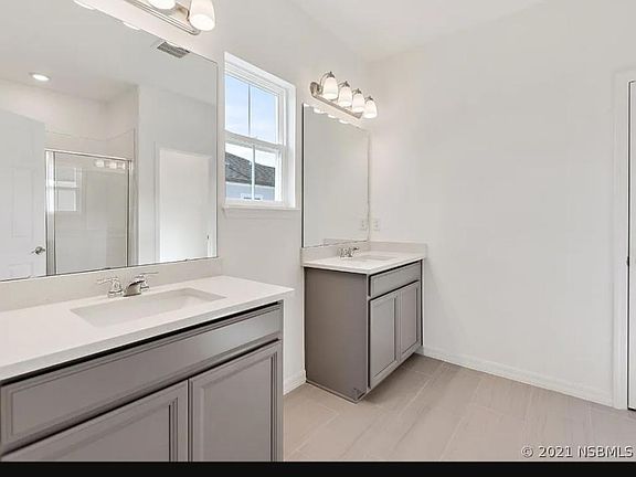 4th image of 2930 Meleto Blvd