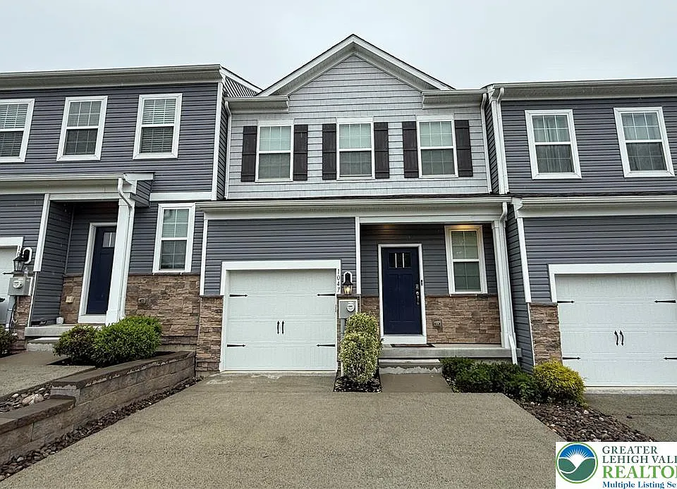 1047 Turnstone Dr