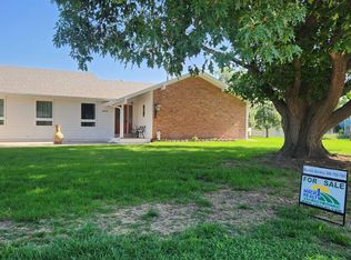 1422 Jay St, Saint Paul, NE 68873