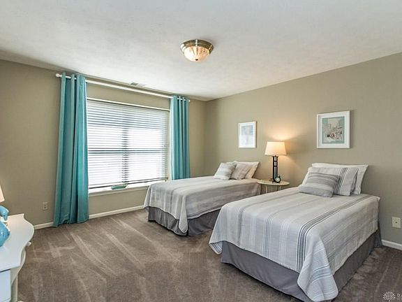 5th image of 512 Vincent Ct