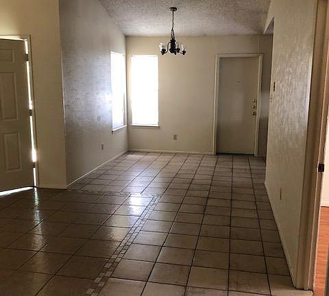 3rd image of 1108 Dartmouth Ave
