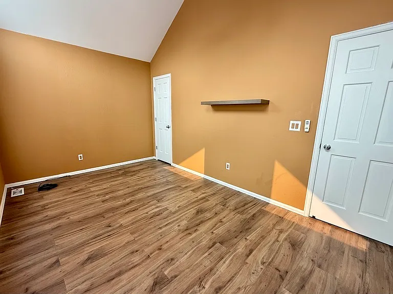 12414 E Tennessee Cir #B — Photo 9