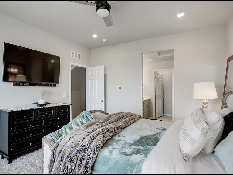 13833 Del Corso Way #1 — Photo 31