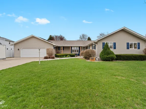 1223 N Briar Ave, Kankakee, IL 60901
