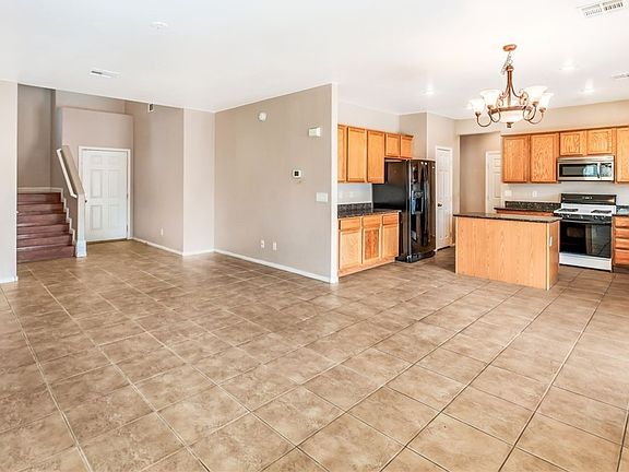 4th image of 3329 Green Ice Ave
