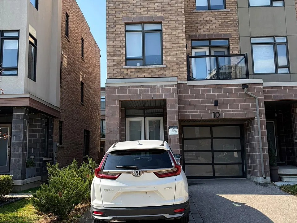 10 Glenngarry Cres