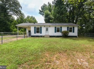 1173 Mattox Ave, Colonial Beach, VA 22443
