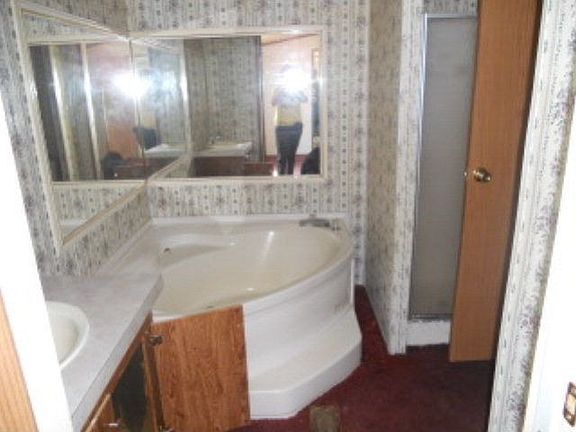 5th image of 912 Mockingbird Ln