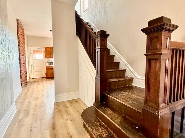 514 Hervey St, Pittsburgh, PA 15210