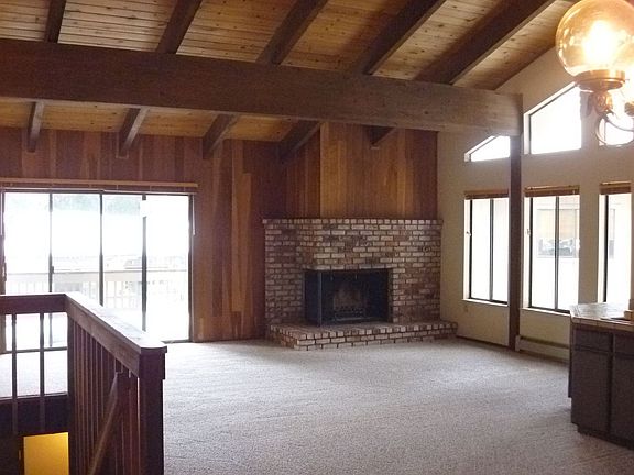 3rd image of 830 Oriole Way #23