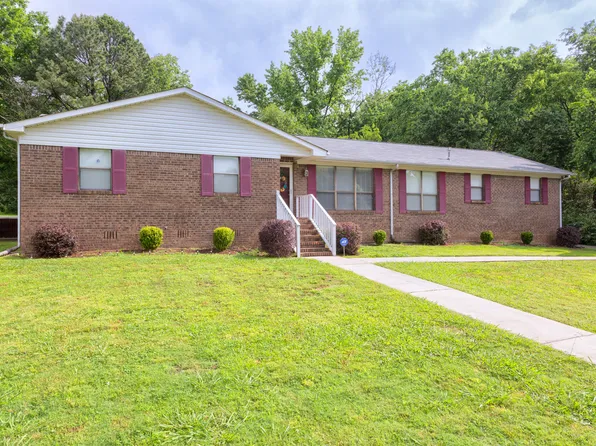 1000 Dee Dr, Adamsville, AL 35005